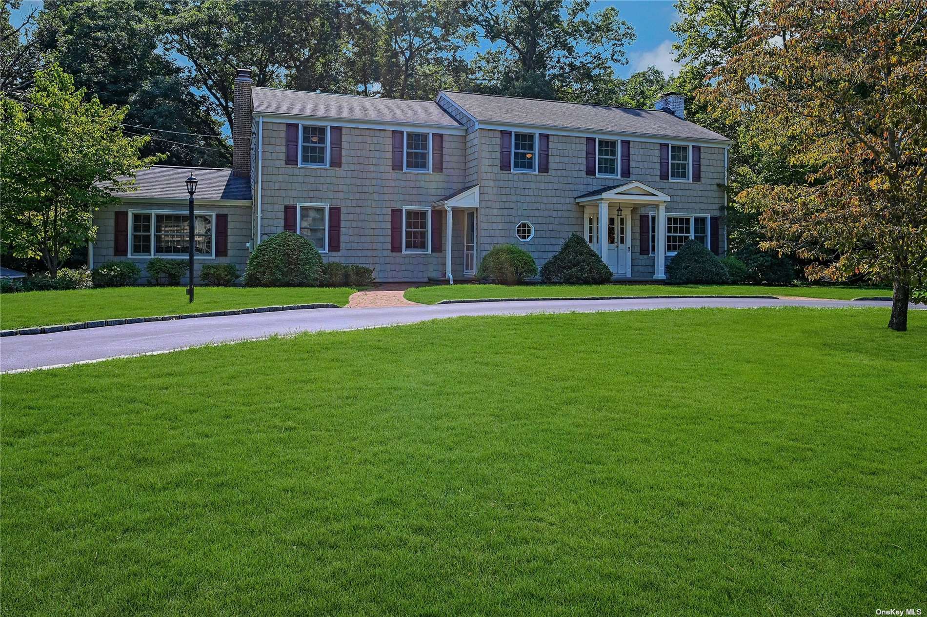 Harbor Ridge Dr, Centerport, NY 11721