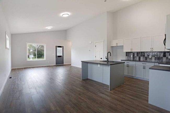 125 Upland Blvd, House other with 5 bedrooms, 3 bathrooms and 2 parking in Brooks AB | Image 9