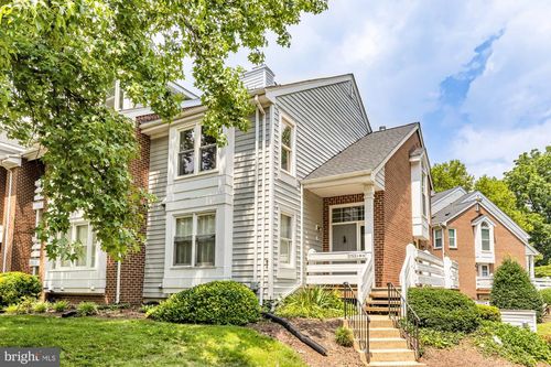 3153 Anchorway Ct, FALLS CHURCH, VA, 22042-7552 | Card Image