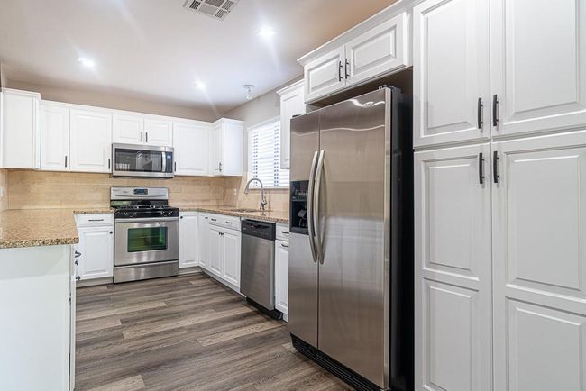 8312 Roan Ln, House other with 3 bedrooms, 2 bathrooms and 4 parking in Austin TX | Image 5