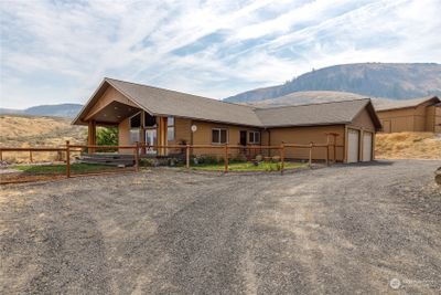 44651 Powell Ridge Road, House other with 3 bedrooms, 2 bathrooms and 6 parking in Grand Coulee WA | Image 3