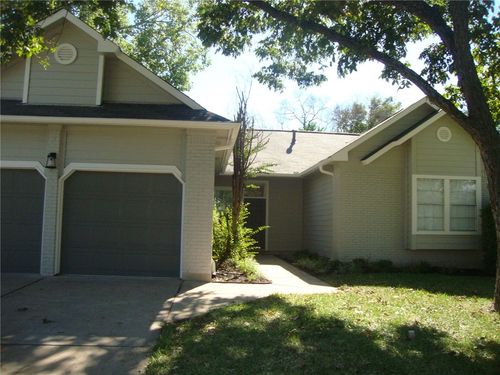 8113 Matchlock Cv, Austin, TX, 78729-6409 | Card Image