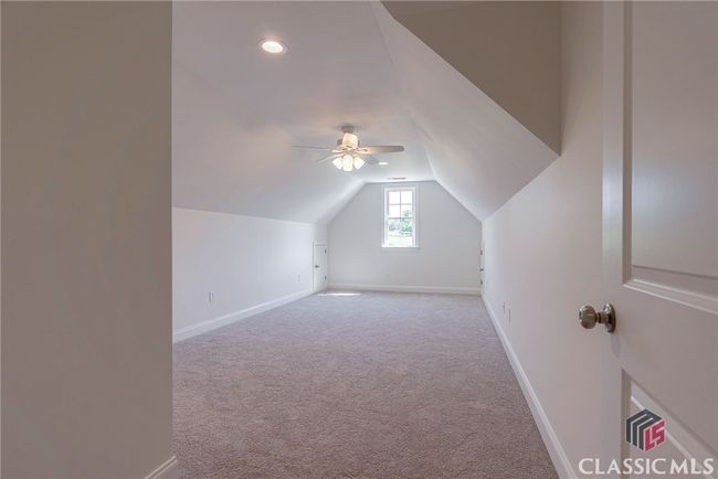 1147 Malcom Estates Point, House other with 4 bedrooms, 4 bathrooms and 3 parking in Bogart GA | Image 33