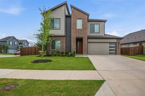 1501 Woodpecker St, Denton, TX, 76205-4200 | Card Image