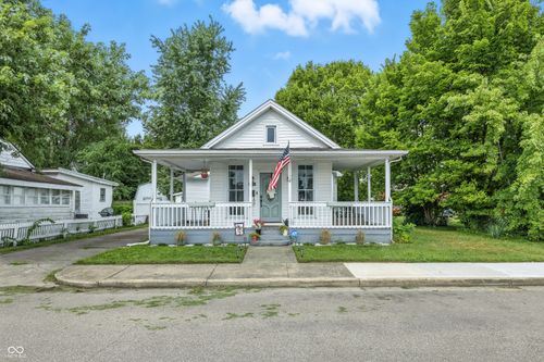 602 S Walnut St, Edinburgh, IN, 46124-1634 | Card Image