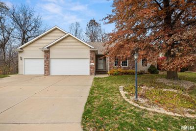 108 Avenue Notre Dame, House other with 3 bedrooms, 3 bathrooms and null parking in East Peoria IL | Image 2