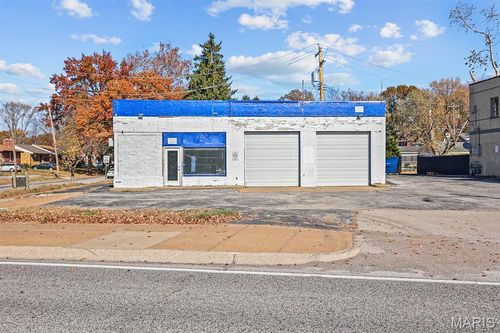 7255 Olive Blvd, University City, MO, 63130-2322 | Card Image