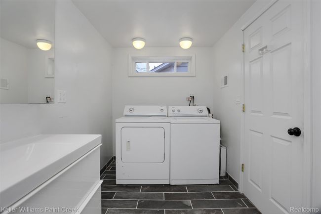 11-2620 Zinow St Hamtramck 0018.jpg | Image 10