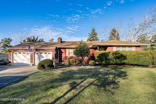 46 Mount Vernon Dr, Toms River, NJ, 08755-7309 | Card Image