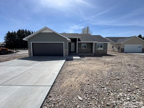 388 Wind River Dr, Shelley, ID, 83274-2101 | Card Image