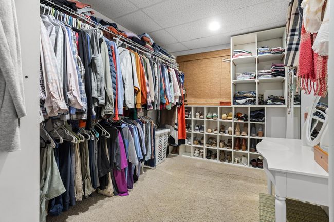 Lower level bedroom closet | Image 40