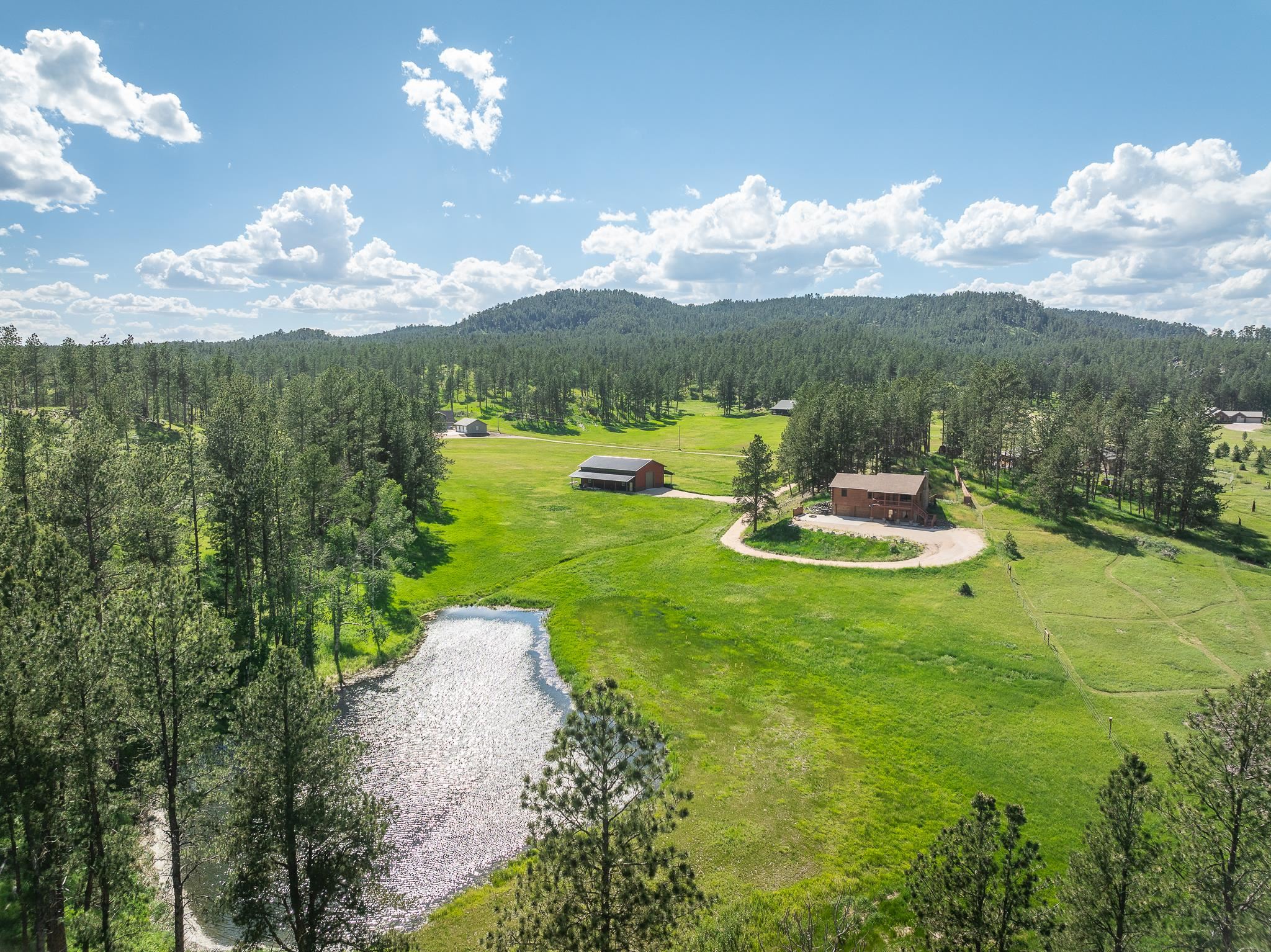 Diamond Rd, Custer, SD 57730