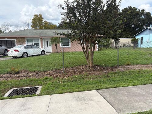 3808 Mohawk Dr, Mount Dora, FL, 32757-7188 | Card Image