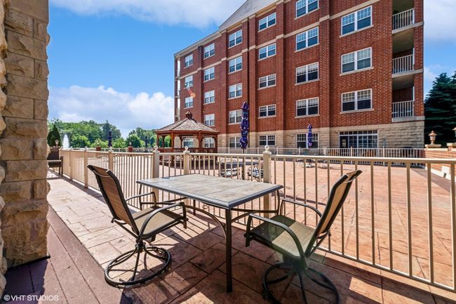 UNIT-101 - 1 Itasca Pl, Home with 2 bedrooms, 2 bathrooms and null parking in Itasca IL | Image 19