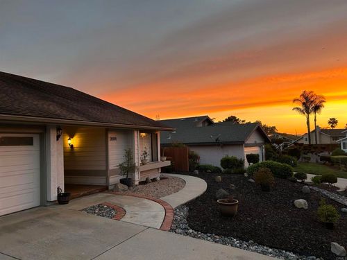 3594 Newland Rd, Oceanside, CA, 92056-4924 | Card Image
