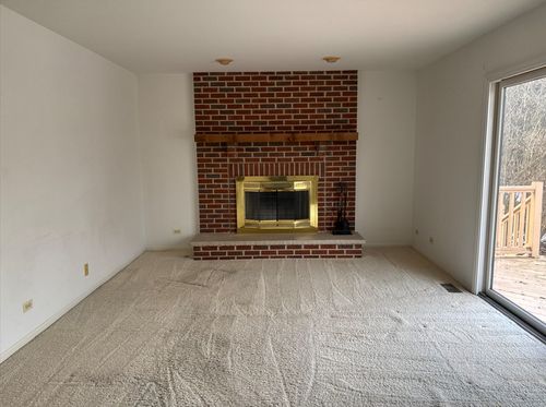 182 Montclair Rd, Vernon Hills, IL, 60061-2948 | Card Image