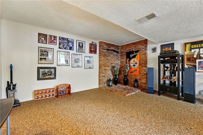 909 Fox Run Cir, House other with 3 bedrooms, 2 bathrooms and 1 parking in Cranberry Twp PA | Image 21