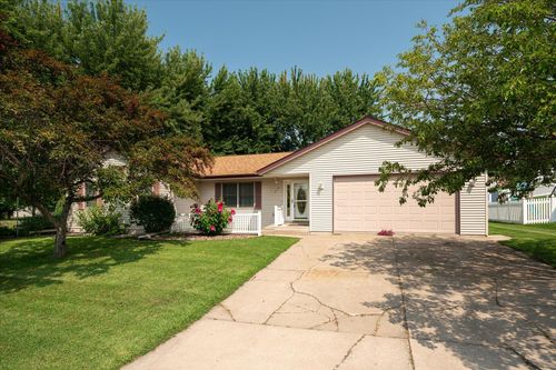 310 Haralson Ln, La Crescent, MN, 55947-1844 | Card Image