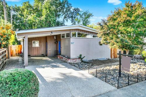 507 Buckeye St, Vacaville, CA, 95688-2521 | Card Image