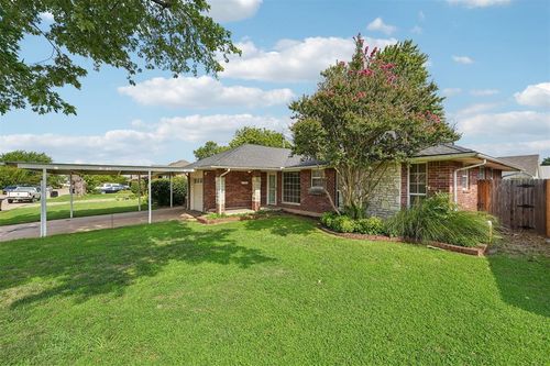 1013 Nw 5th St, Moore, OK, 73160-2138 | Card Image