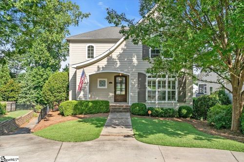122 Keowee Ave, Greenville, SC, 29605-2919 | Card Image