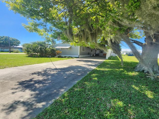 1069 Lemon St, House other with 2 bedrooms, 1 bathrooms and null parking in OKEECHOBEE FL | Image 16