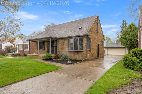6593 King Ave, Allen Park, MI, 48101-2545 | Card Image