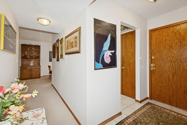 Open entryway with large closet | Image 17