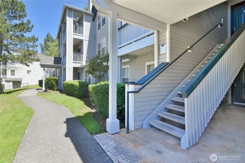 unit-z203-33020 10th Ave Sw, Federal Way, WA, 98023-5716 | Card Image
