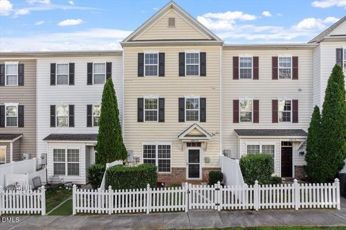 unit-113-1120 Renewal Pl, Raleigh, NC, 27603-3674 | Card Image