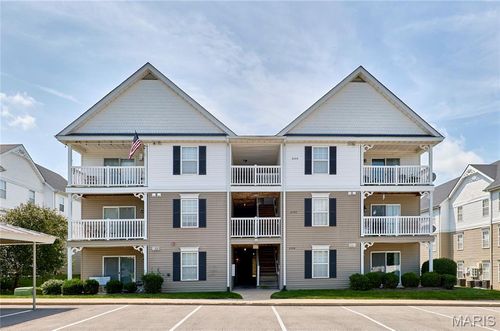 6103 Spring Creek Ln, O Fallon, MO, 63368-7505 | Card Image