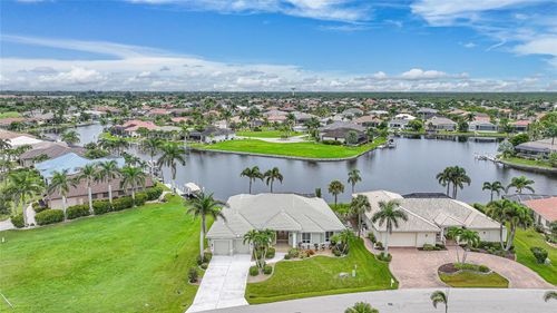 3932 Madrid Ct, PUNTA GORDA, FL, 33950-8026 | Card Image