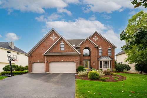 3532 Breitwieser Lane, Naperville, IL, 60564 | Card Image