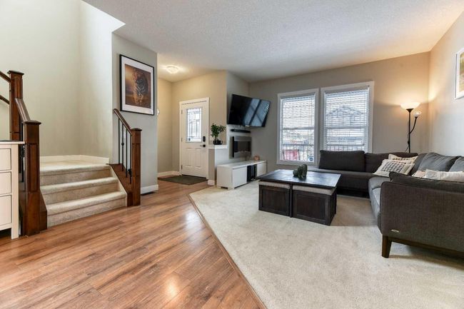 115 Legacy Glen Row Se, Home with 4 bedrooms, 3 bathrooms and 2 parking in Calgary AB | Image 9