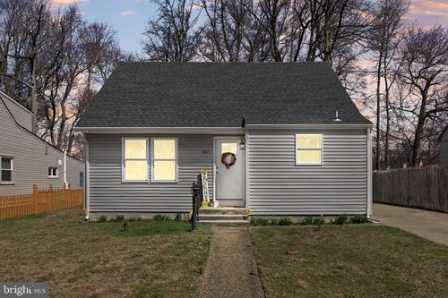 427 Cutler Ave, MAPLE SHADE, NJ, 08052-2828 | Card Image
