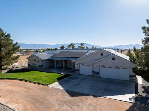 3650 Unicorn Ave, Pahrump, NV, 89048-6390 | Card Image