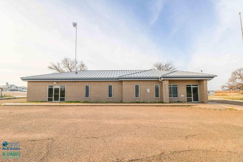 118 Us Highway 70, Earth, TX, 79031-3011 | Card Image