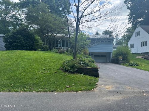 4307 3rd Ave, Altoona, PA, 16602-1510 | Card Image