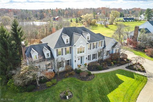 1998 E Hines Hill Rd, Hudson, OH, 44236-1716 | Card Image