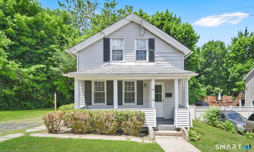 25 Beecher St, Seymour, CT, 06483-2609 | Card Image