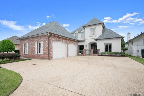 18828 Bella Vista Ct, Baton Rouge, LA, 70809-6767 | Card Image