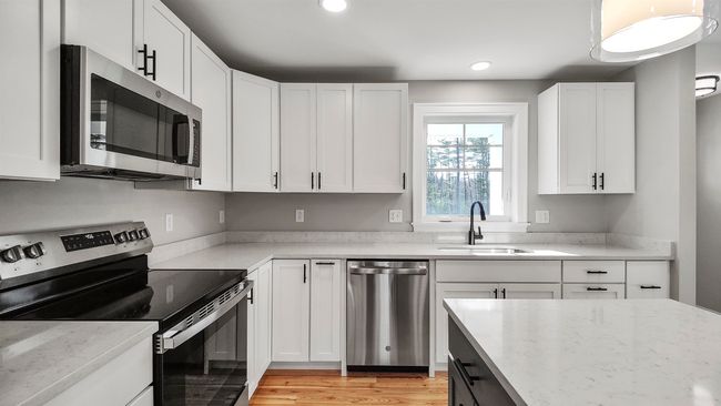 LOT-2 - 113 N River Rd, House other with 3 bedrooms, 3 bathrooms and null parking in Epping NH | Image 4