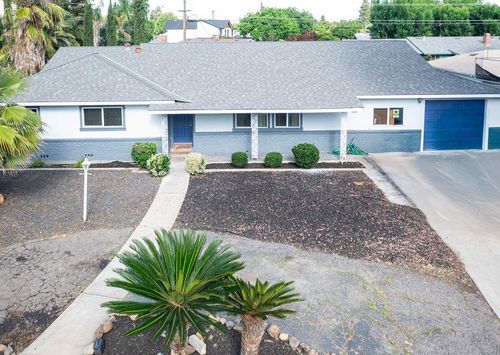 1124 Lakewood Ave, Modesto, CA, 95355 | Card Image