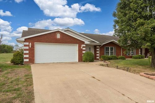 1500 Apache Dr, Marion, IL, 62959-5253 | Card Image