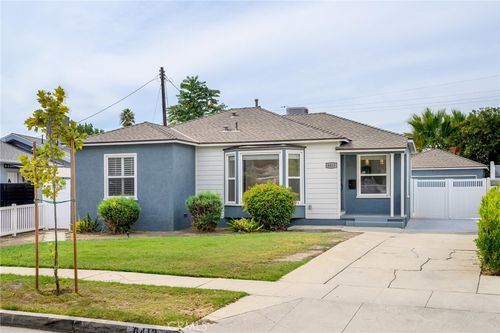 6413 Jamieson Ave, Reseda, CA, 91335-6208 | Card Image
