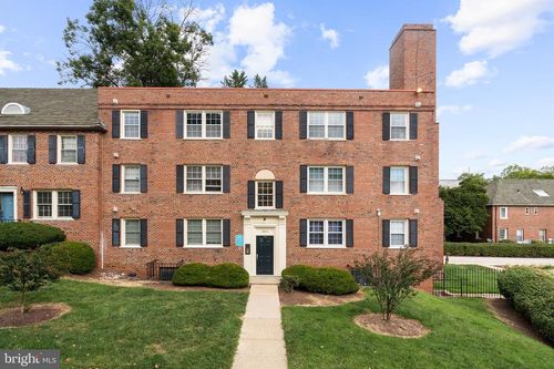 202-2016 37th St Se, WASHINGTON, DC, 20020-1265 | Card Image