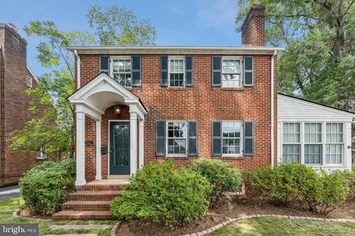 3511 3rd St N, ARLINGTON, VA, 22201-1715 | Card Image