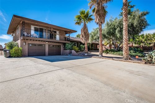 7546 San Remo Trl, Yucca Valley, CA, 92284-2354 | Card Image