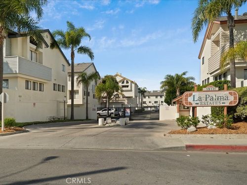 15111 Freeman Ave, Lawndale, CA, 90260-2159 | Card Image