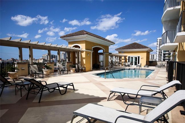 APT-506 - 1627 Sw 37 Th Ave, Condo with 2 bedrooms, 2 bathrooms and null parking in Miami FL | Image 18